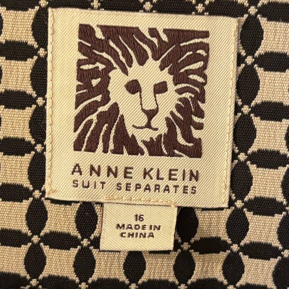 Anne Klein Black and White Patterned Blazer - Picture 2 of 7